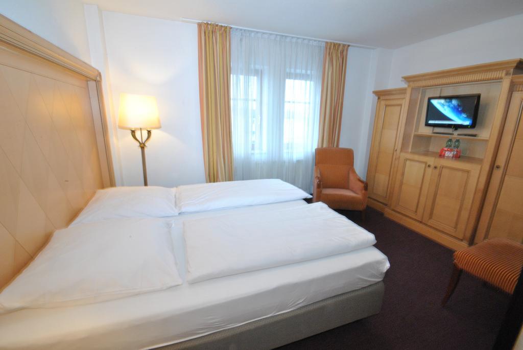 Gaestehaus Bavaria Ratyzbona Zewnętrze zdjęcie